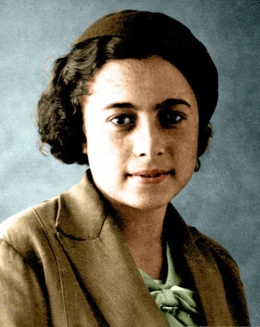 Елпида Ставрева Караманди (01.01.1920 Лерин – 03.05.1942 битолско с. Лавци) Елпида Ставрева Караманди (01.01.1920 Лерин - 03.05.1942 битолско с. Лавци)